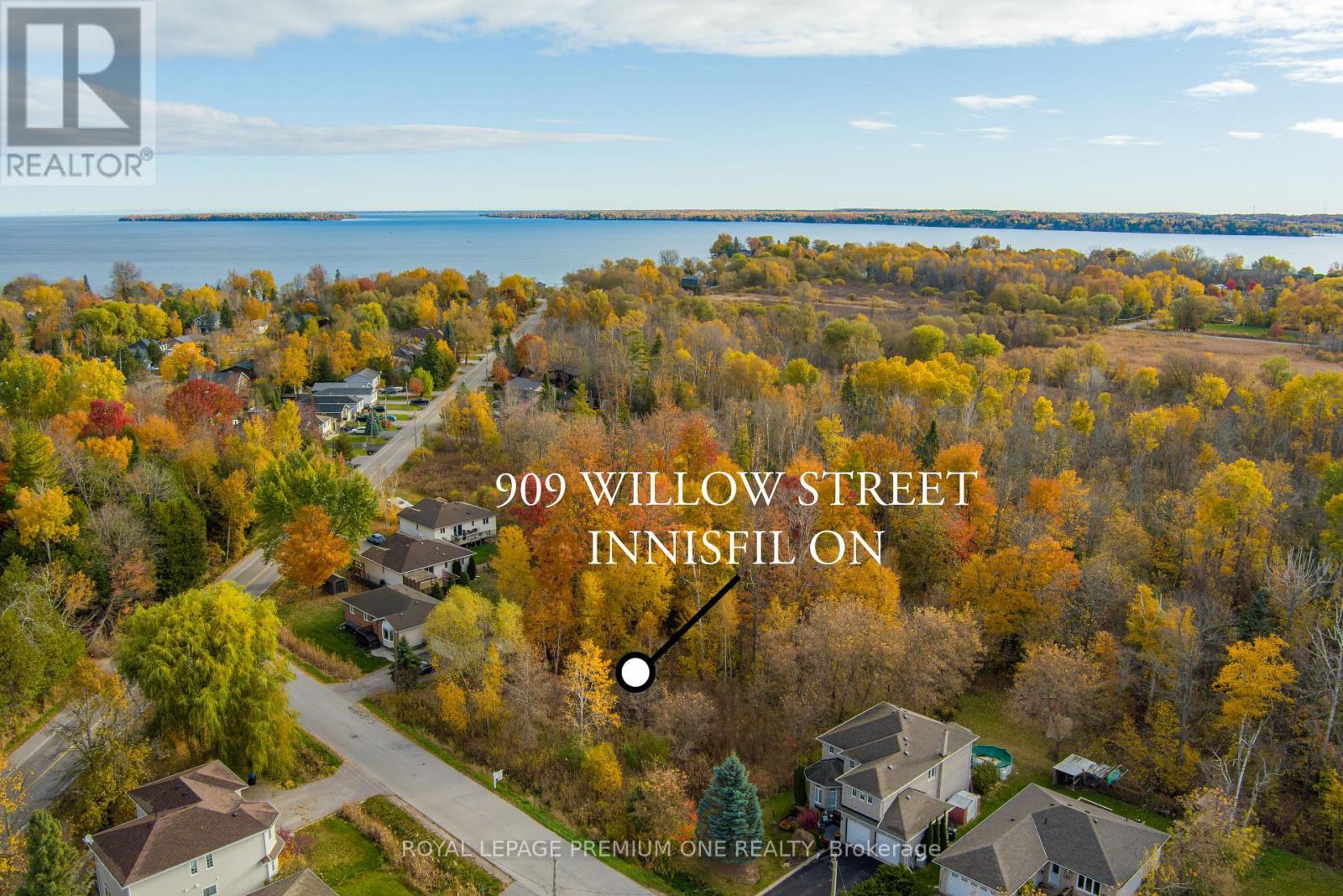 909C Willow Street, Innisfil, ON