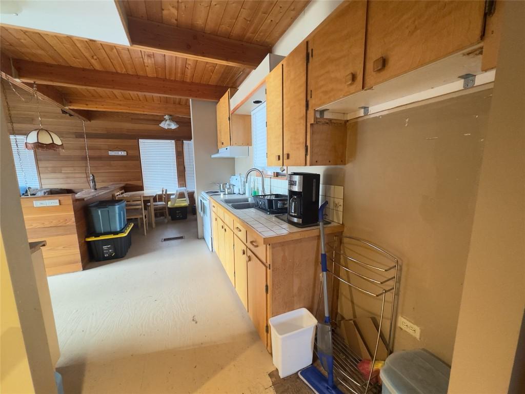 7902 Bell Rd. Road, Bridge Lake, BC - Indoor Photo Showing Kitchen With Double Sink