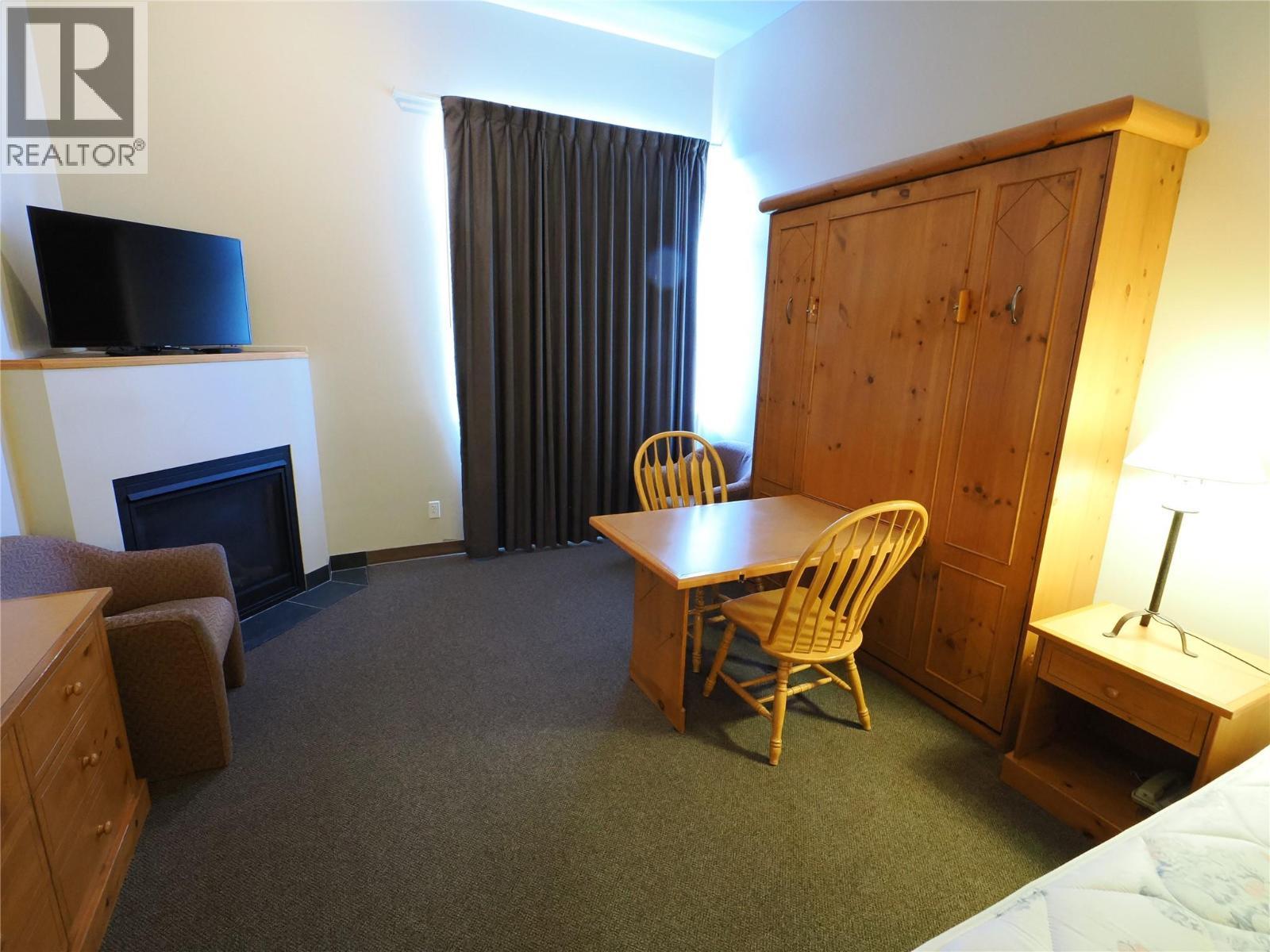 5340 Big White Road Unit# 115, Big White, BC - Indoor With Fireplace