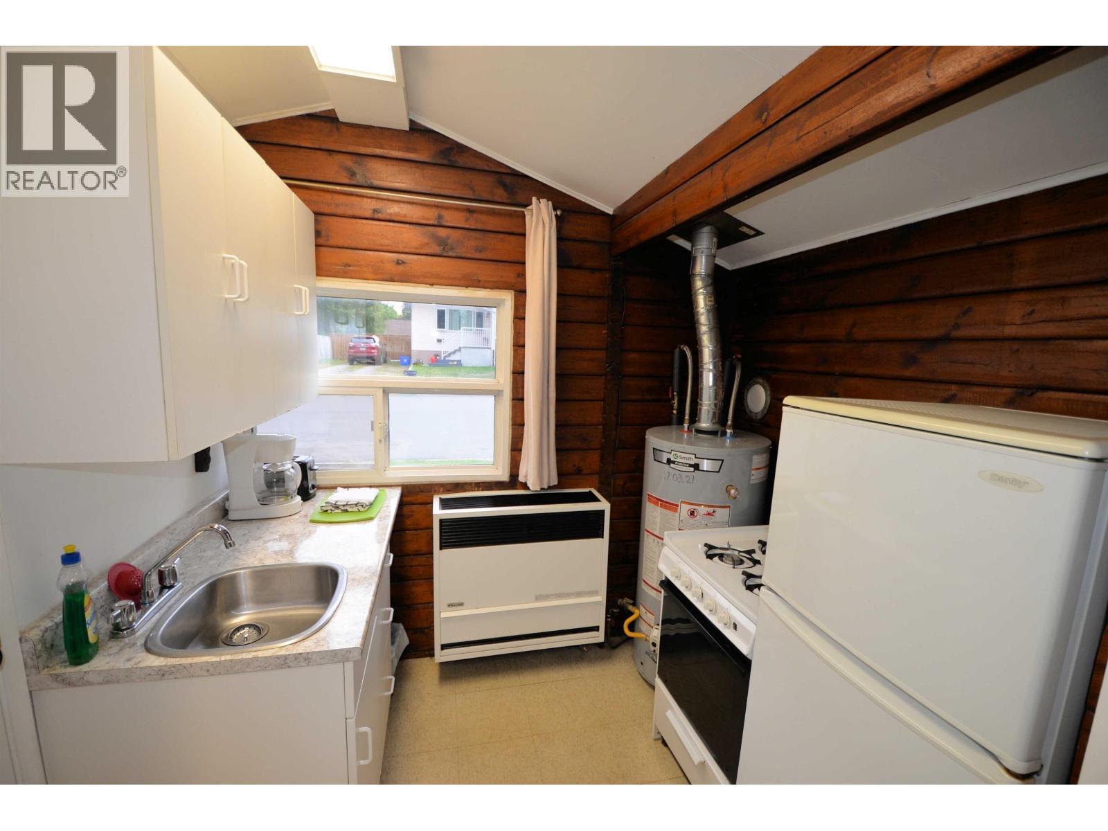 867 17Th Avenue, Prince George, BC