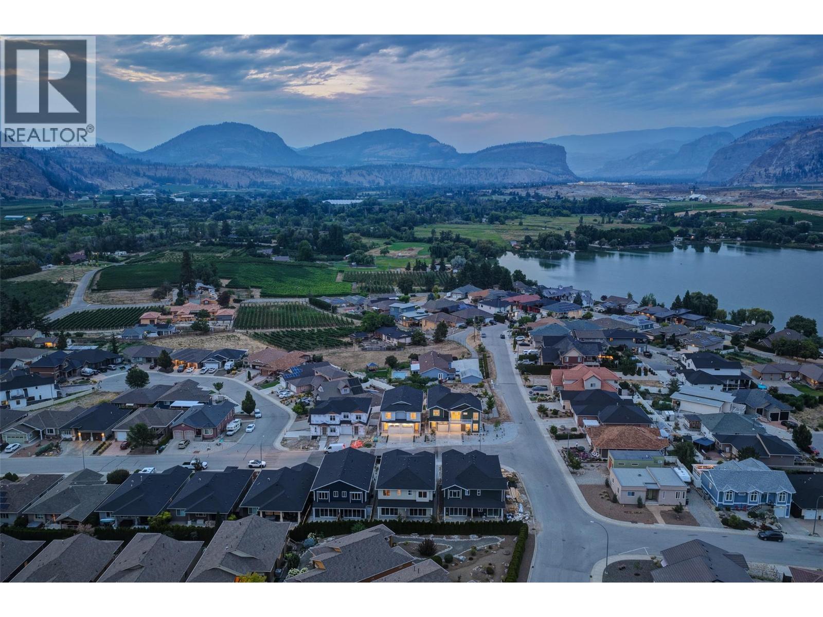 384 Chardonnay Avenue, Oliver, BC - Outdoor With Body Of Water With View