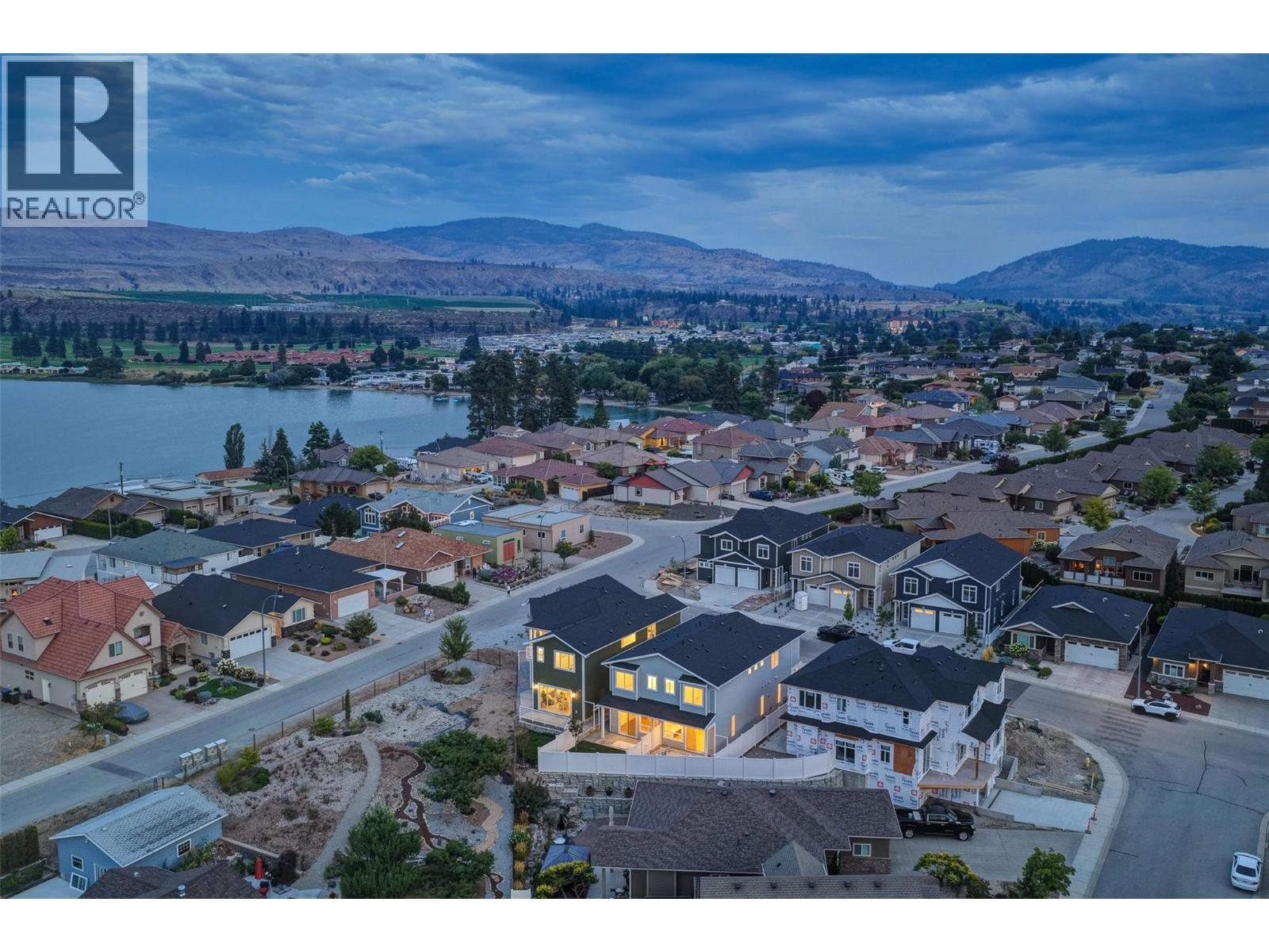 384 Chardonnay Avenue, Oliver, BC - Outdoor With Body Of Water With View