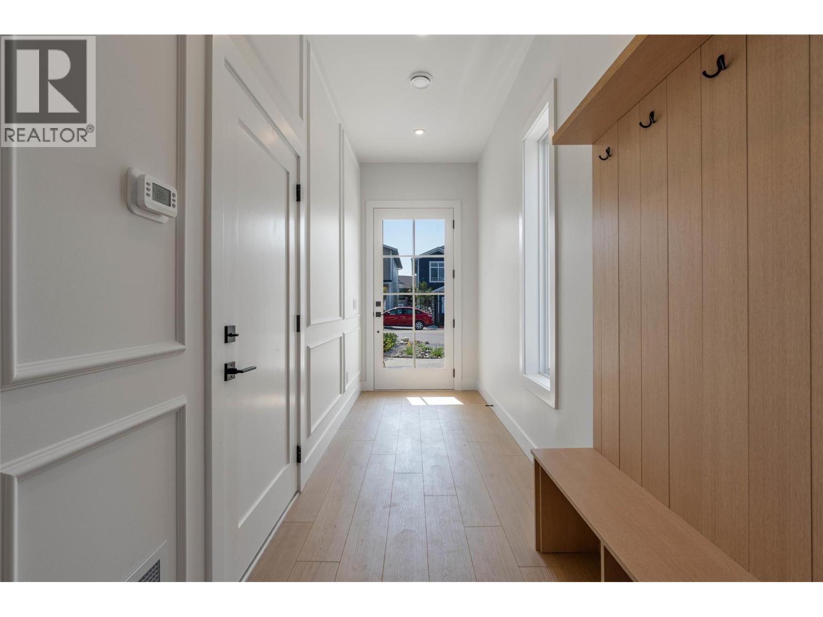 384 Chardonnay Avenue, Oliver, BC - Indoor Photo Showing Other Room