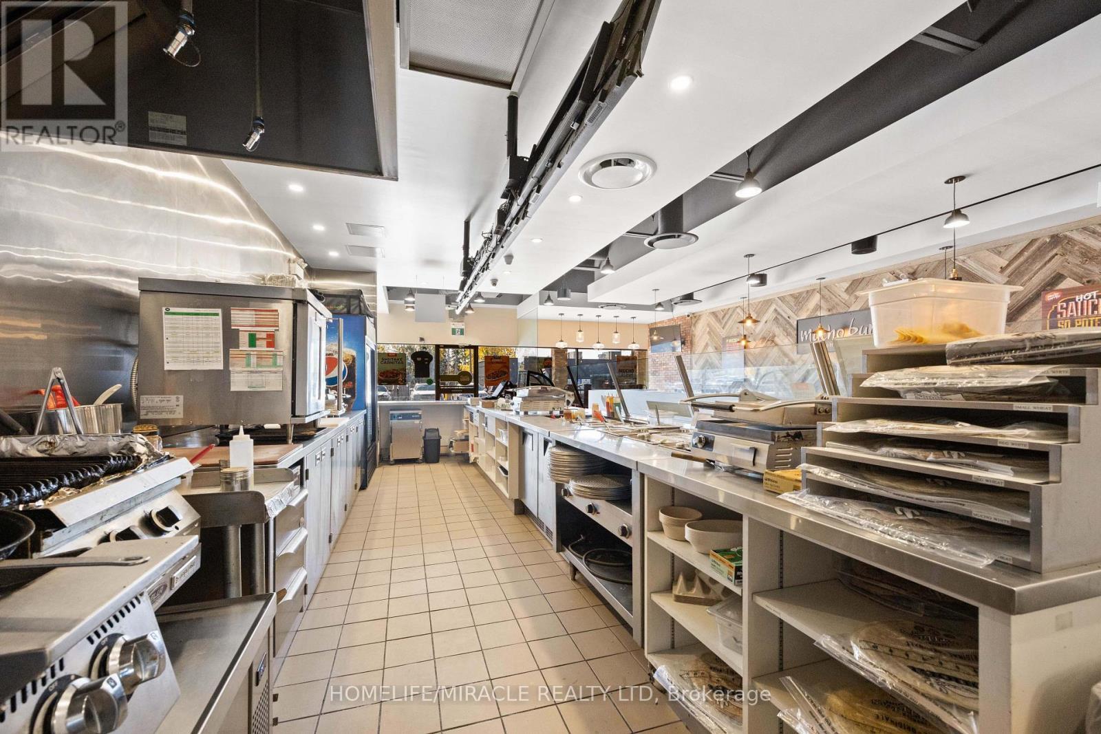 6 - 353 Duckworth Street, Barrie, ON