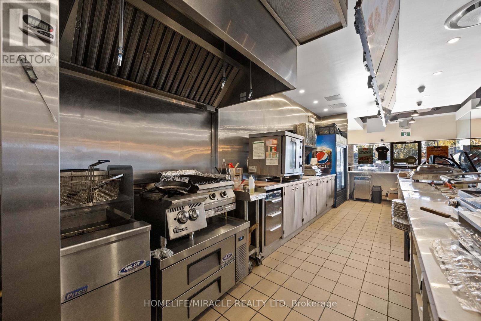 6 - 353 Duckworth Street, Barrie, ON