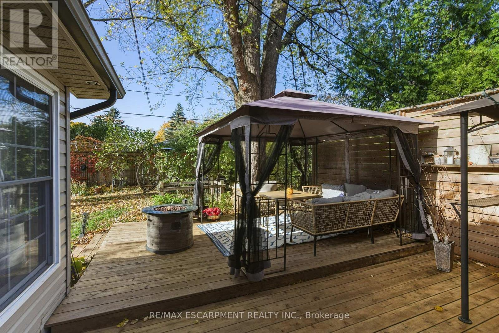 5373 Spruce Avenue, Burlington, ON - Outdoor With Deck Patio Veranda With Exterior