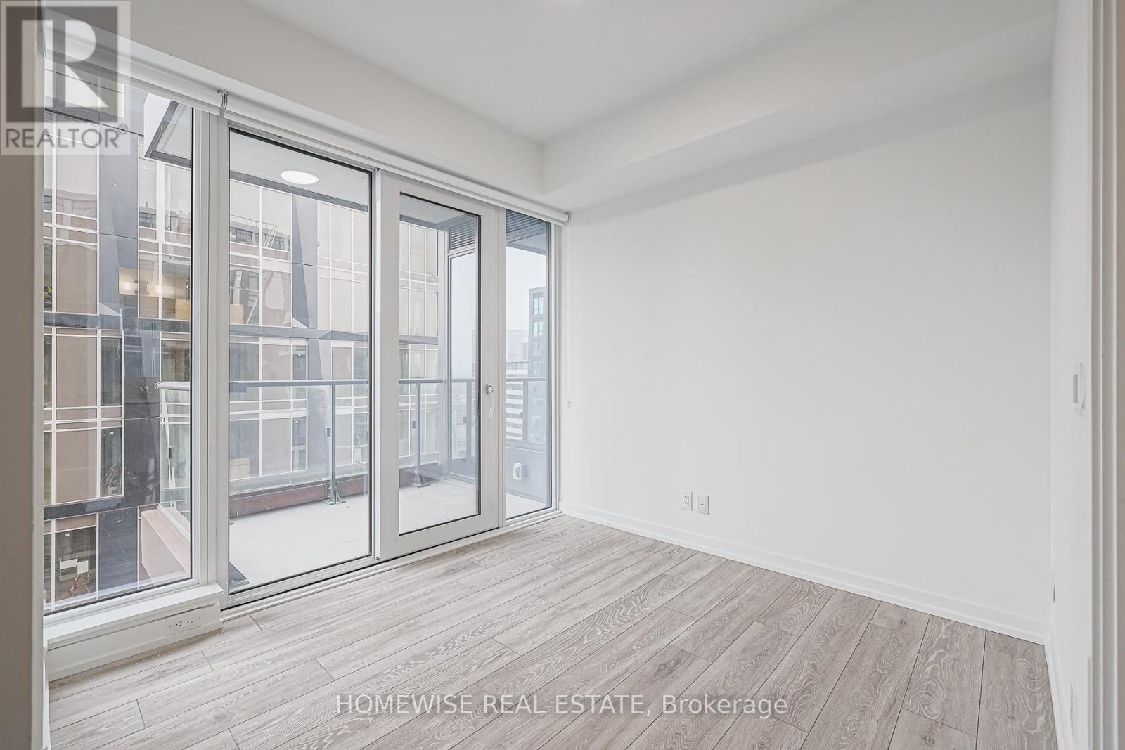 Lph09 - 55 Mercer Street, Toronto, ON - Indoor Photo Showing Other Room