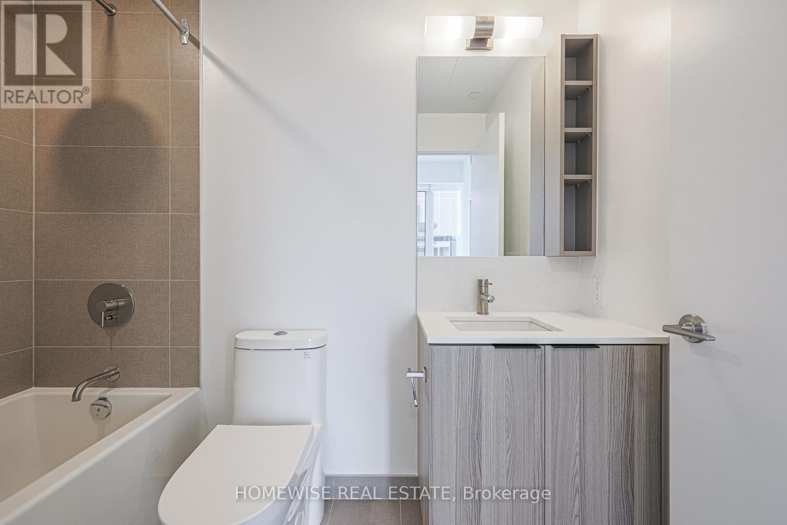 Lph09 - 55 Mercer Street, Toronto, ON - Indoor Photo Showing Bathroom