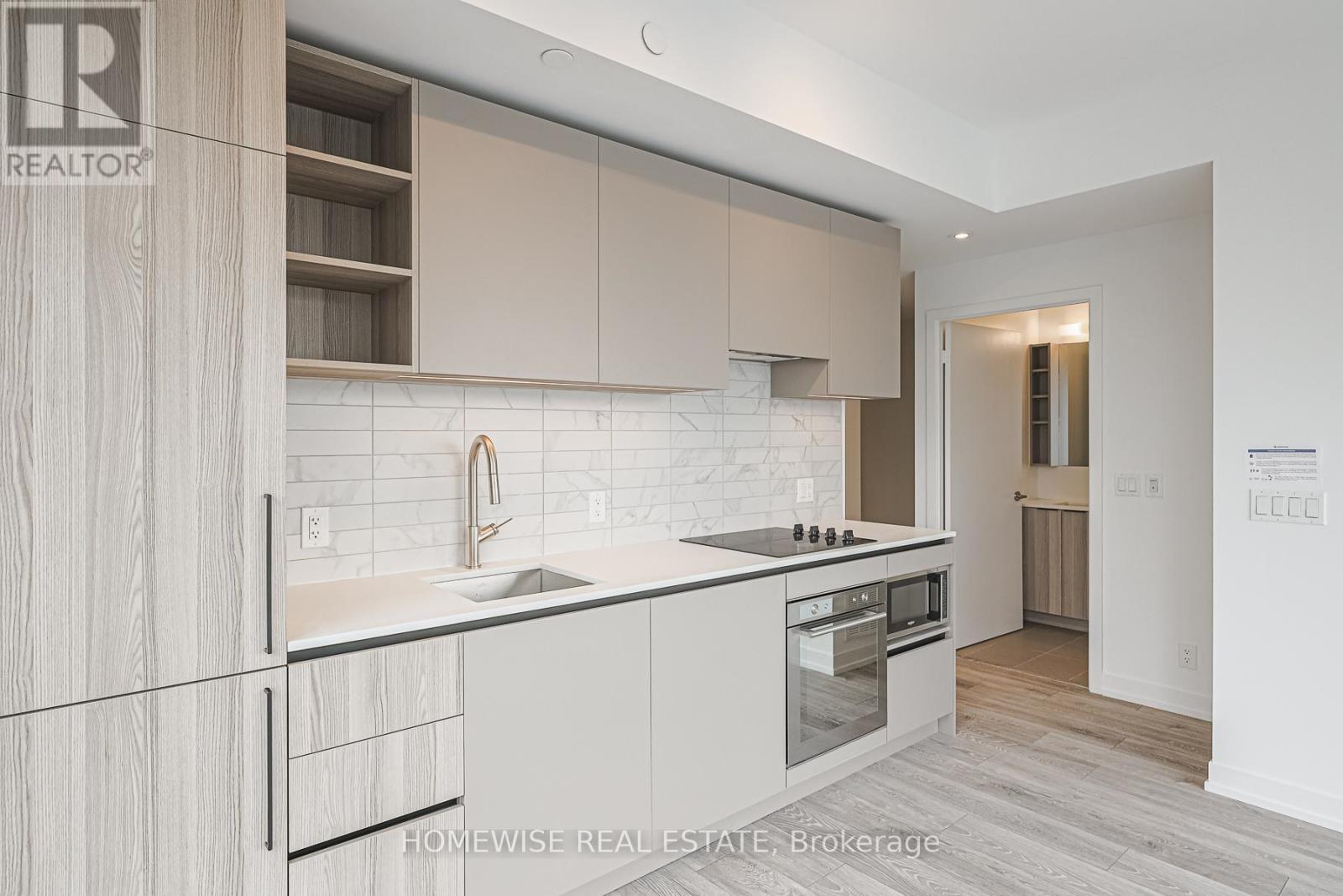 Lph09 - 55 Mercer Street, Toronto, ON - Indoor Photo Showing Kitchen With Upgraded Kitchen