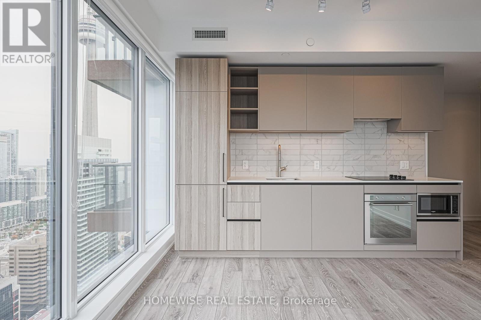 Lph09 - 55 Mercer Street, Toronto, ON - Indoor Photo Showing Kitchen