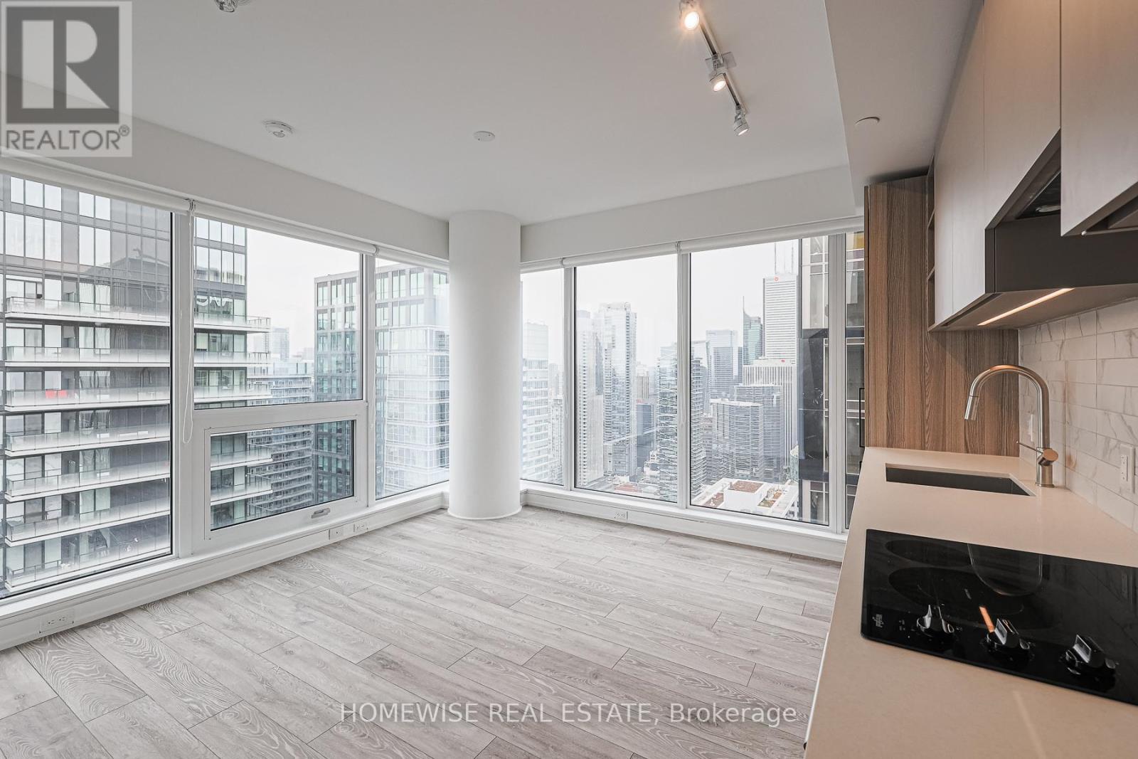 Lph09 - 55 Mercer Street, Toronto, ON - Indoor Photo Showing Other Room