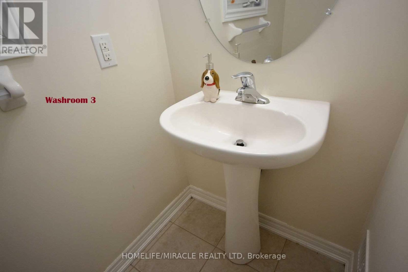 25 Antibes Drive, Brampton, ON - Indoor Photo Showing Bathroom
