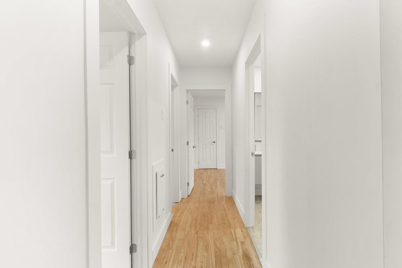 Corridor - 2825 Boul. Du Carmel, Trois-Rivières, QC - Indoor Photo Showing Other Room