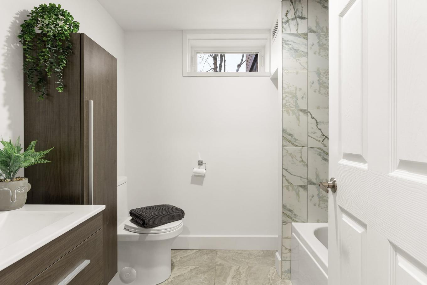 Salle de bains - 2825 Boul. Du Carmel, Trois-Rivières, QC - Indoor Photo Showing Bathroom