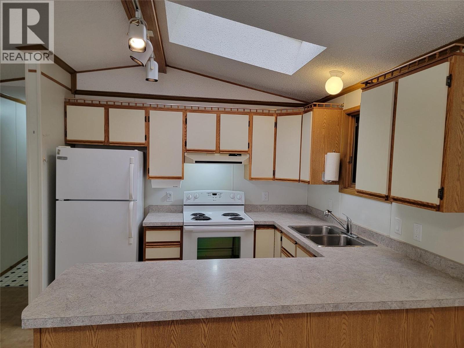 914 Blakeborough Avenue Unit# 110, Keremeos, BC