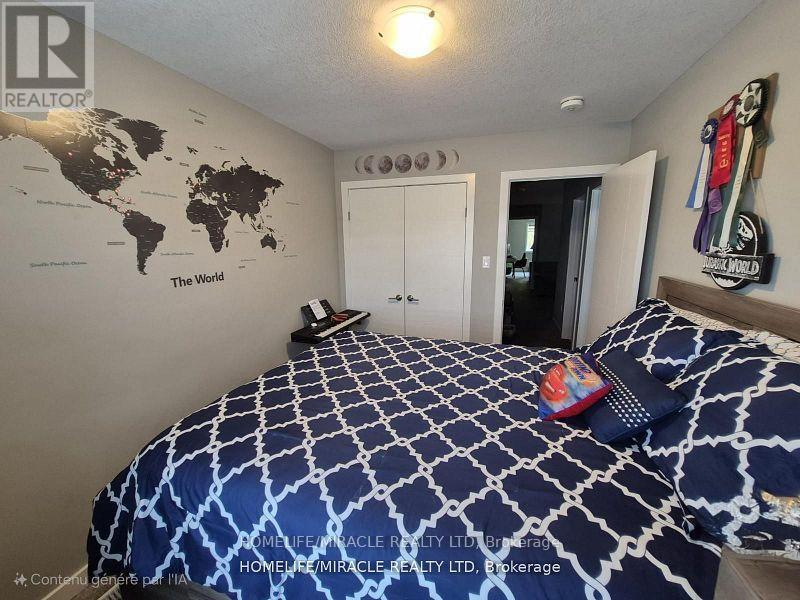 886 Robert Ferrie Drive, Kitchener, ON - Indoor Photo Showing Bedroom