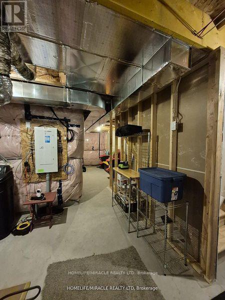 886 Robert Ferrie Drive, Kitchener, ON - Indoor Photo Showing Basement