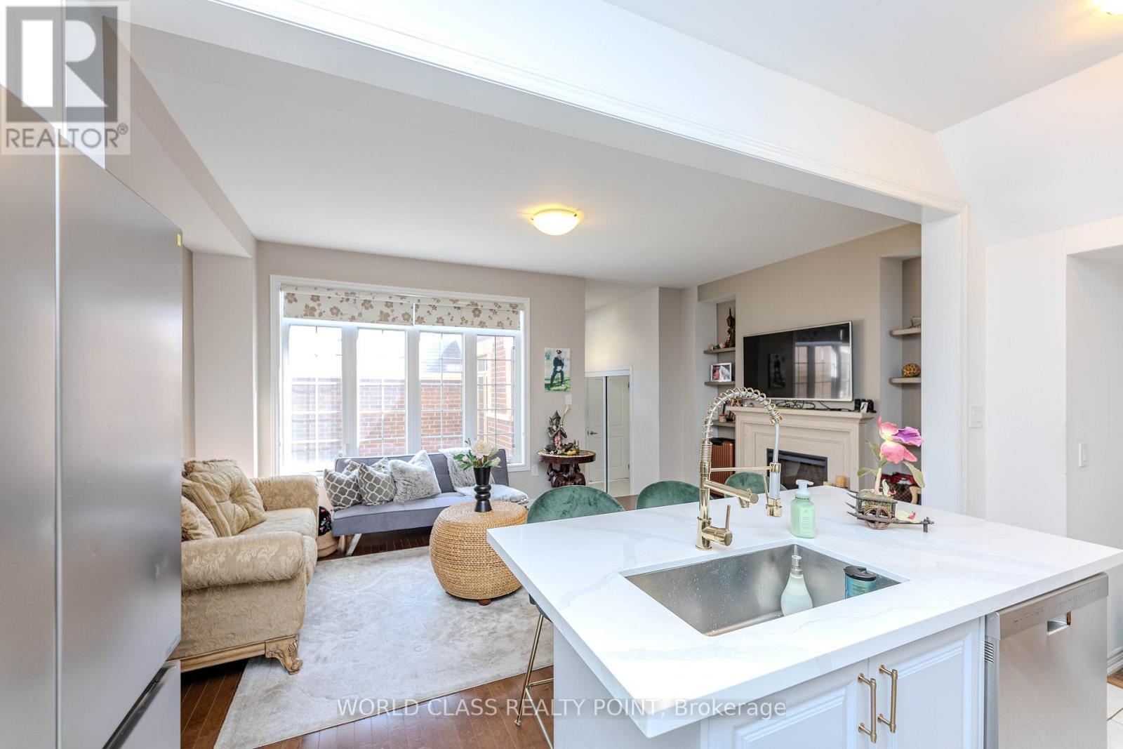 255 Barons Street, Vaughan, ON