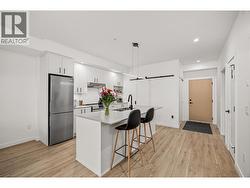 Enjoy your bright spacious kitchen -