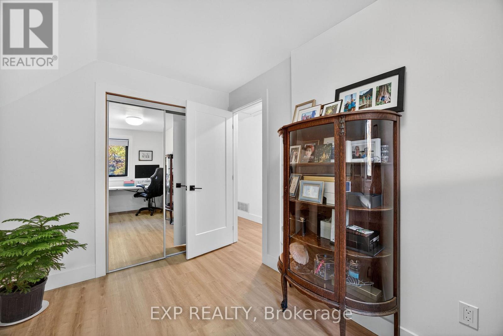 154 Park Road, Tiny, ON - Indoor