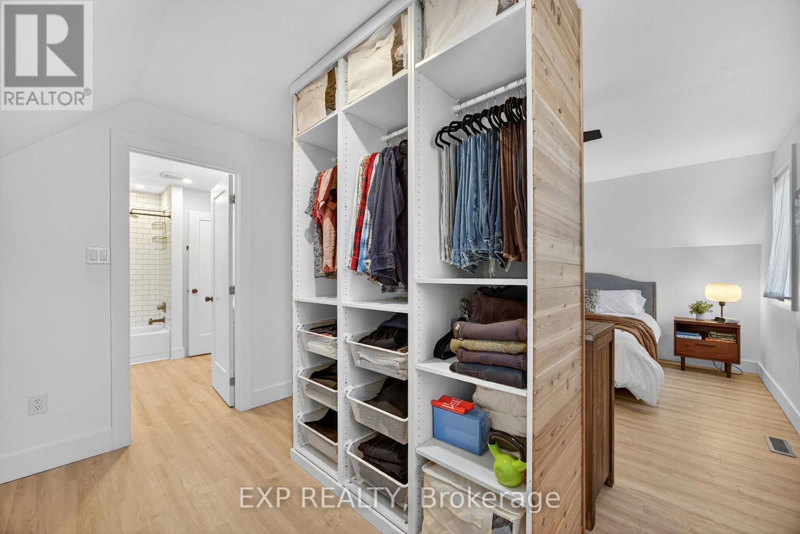 154 Park Road, Tiny, ON - Indoor With Storage