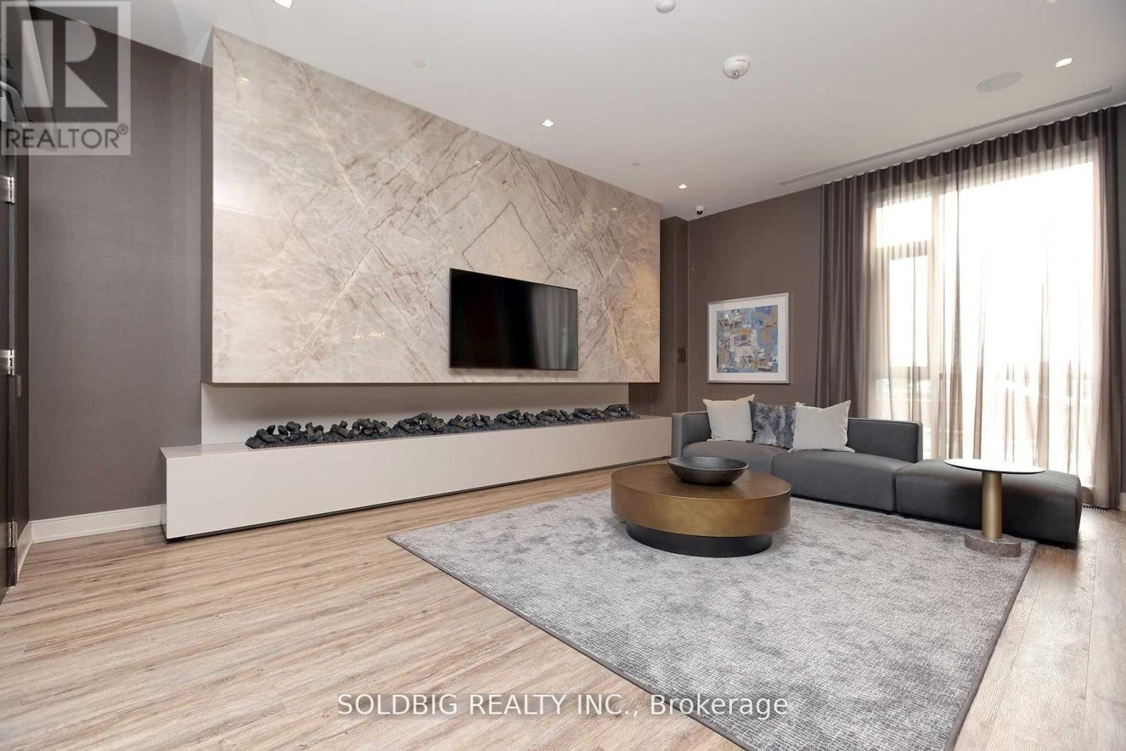 Ph09 - 8 Nahani Way, Mississauga, ON - Indoor