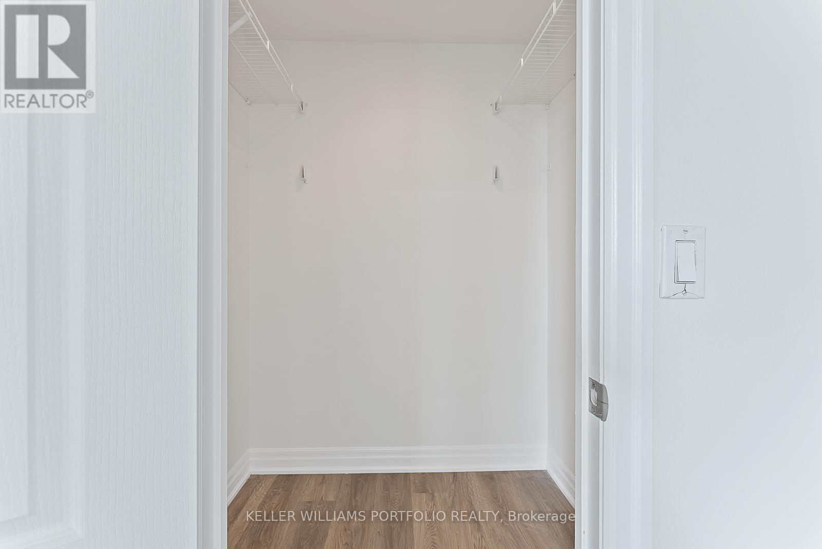 2308 - 2121 Lake Shore Boulevard W, Toronto, ON - Indoor