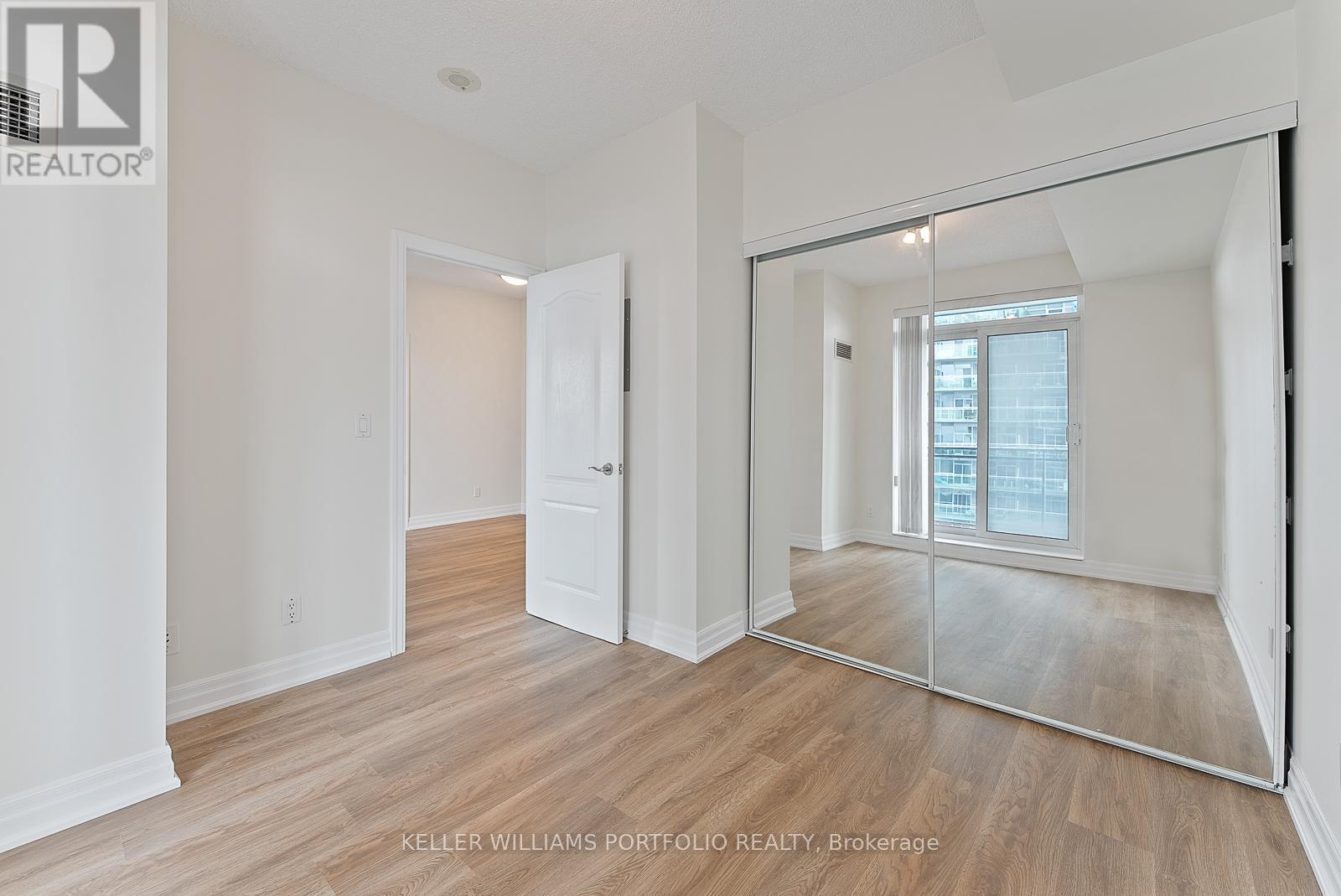 2308 - 2121 Lake Shore Boulevard W, Toronto, ON - Indoor Photo Showing Other Room