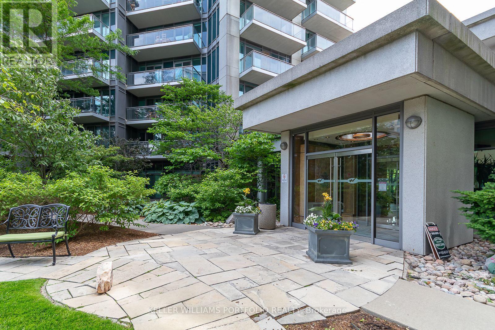2308 - 2121 Lake Shore Boulevard W, Toronto, ON - Outdoor With Balcony