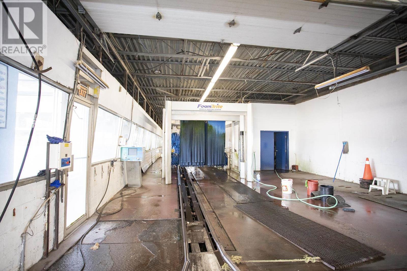 32 Bay St, Sault Ste. Marie, ON