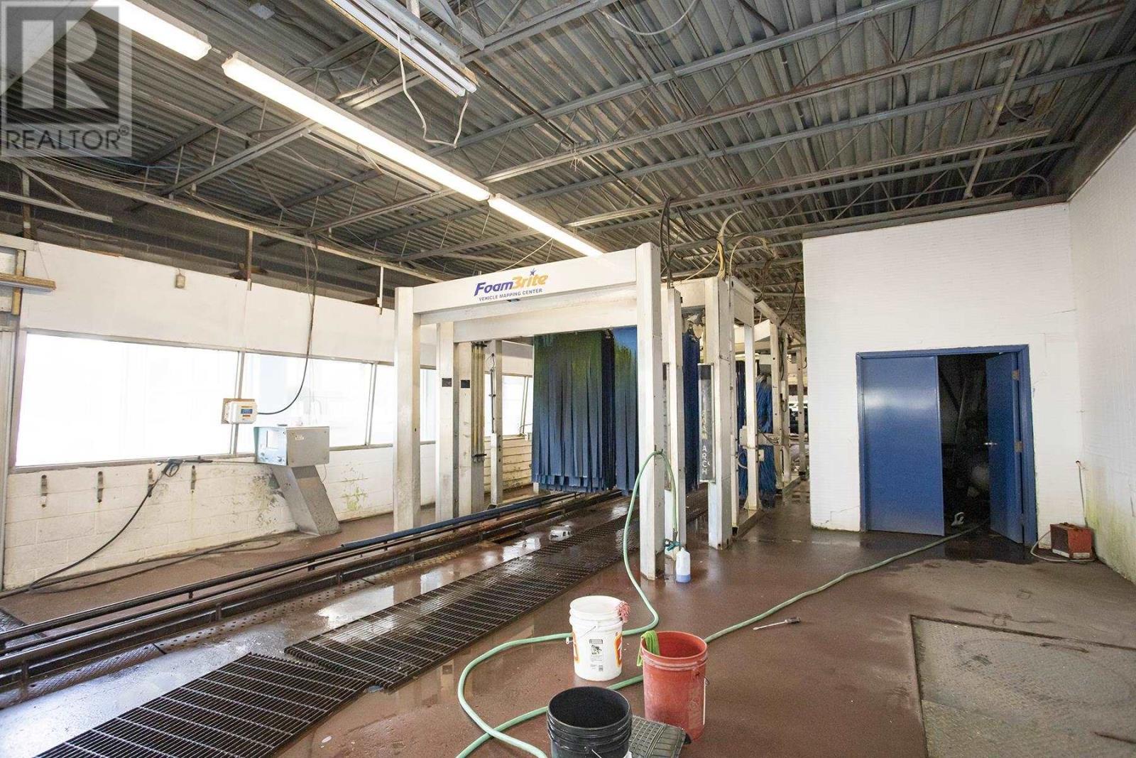 32 Bay St, Sault Ste. Marie, ON