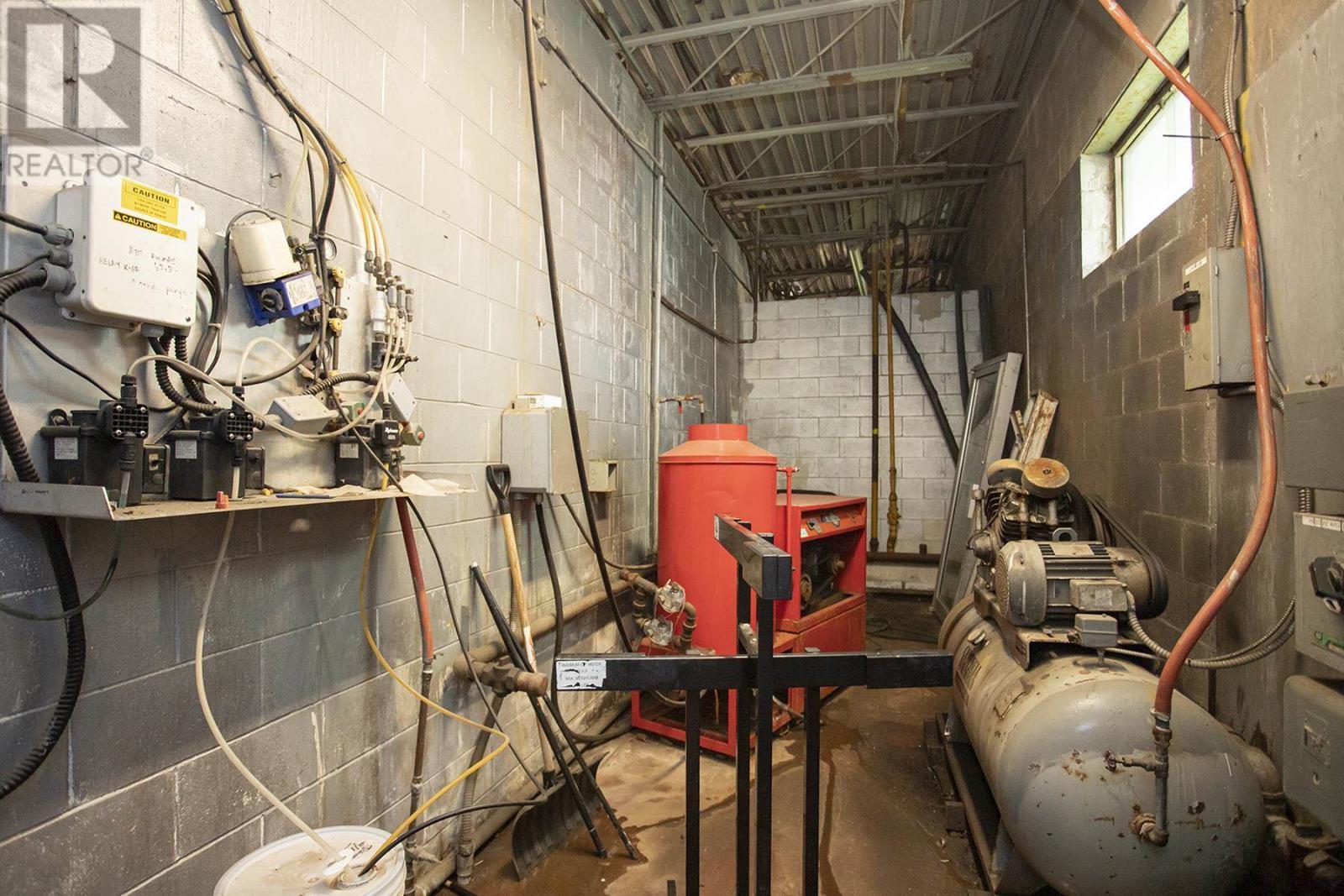 32 Bay St, Sault Ste. Marie, ON