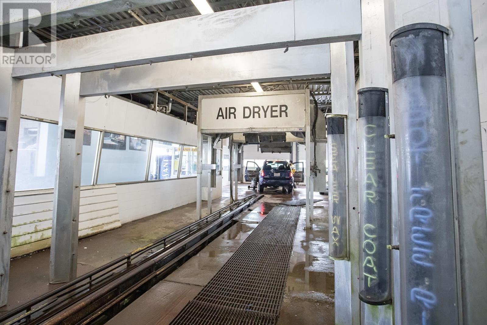 32 Bay St, Sault Ste. Marie, ON