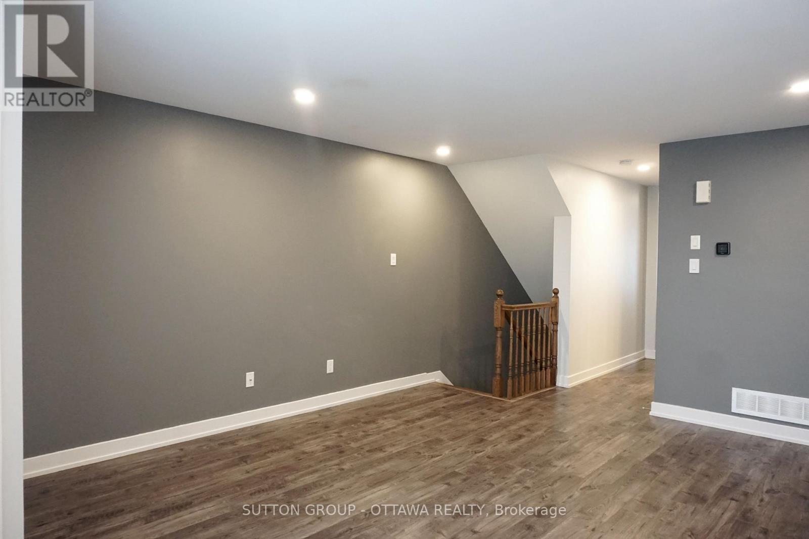 A - 4522 Innes Road, Ottawa, ON - Indoor Photo Showing Other Room
