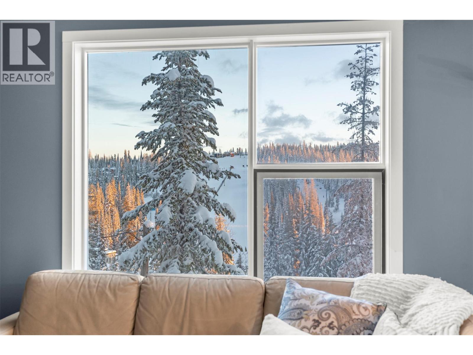 9807A Silver Star Road Lot# 1, Silver Star, BC - Indoor Photo Showing Bedroom