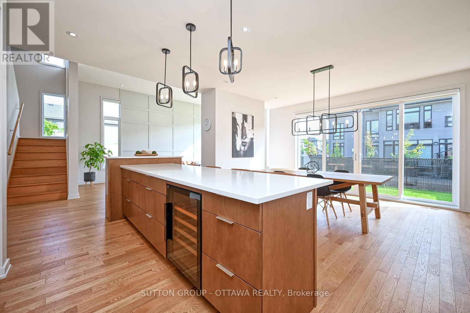 732 Wooler Place, Ottawa, ON - Indoor