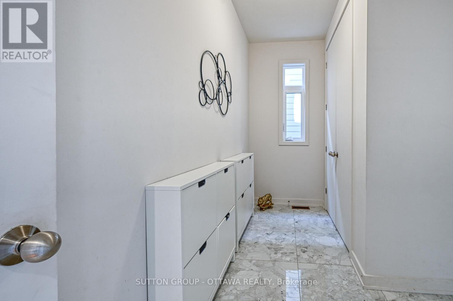 732 Wooler Place, Ottawa, ON - Indoor Photo Showing Other Room