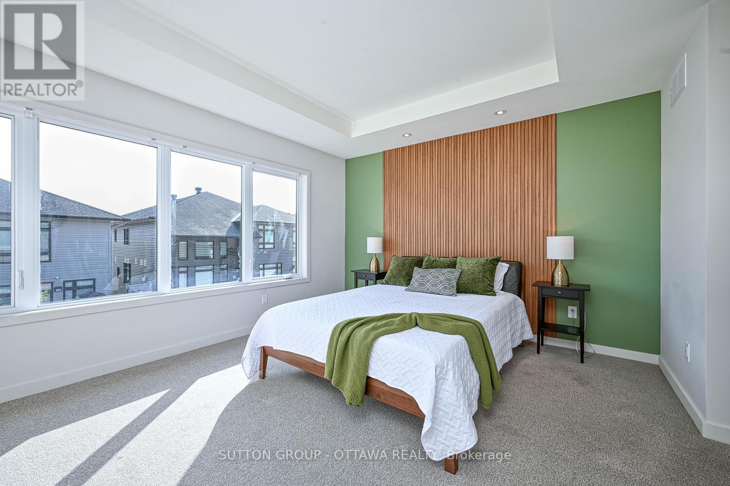 732 Wooler Place, Ottawa, ON - Indoor Photo Showing Bedroom