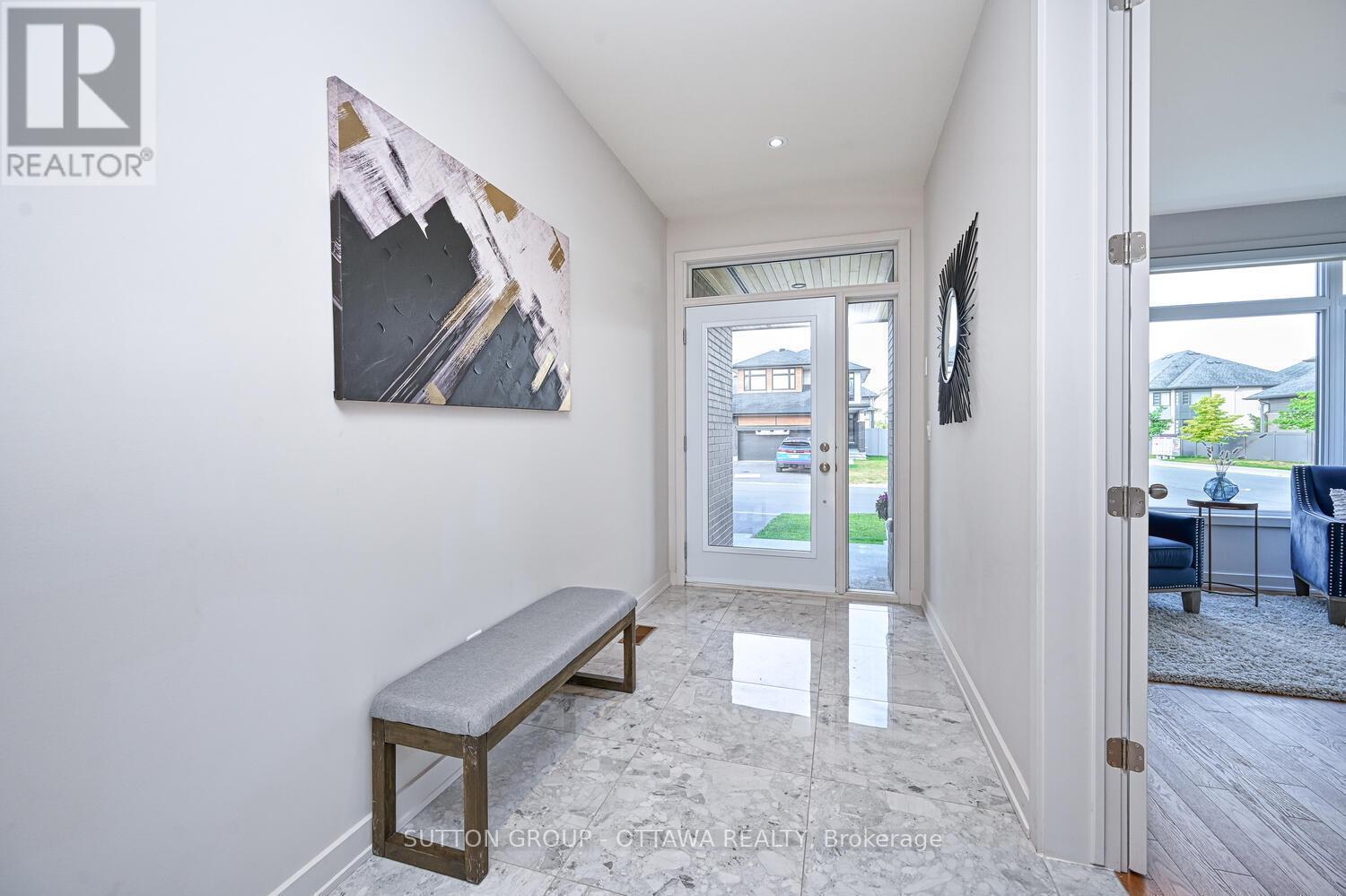 732 Wooler Place, Ottawa, ON - Indoor Photo Showing Other Room