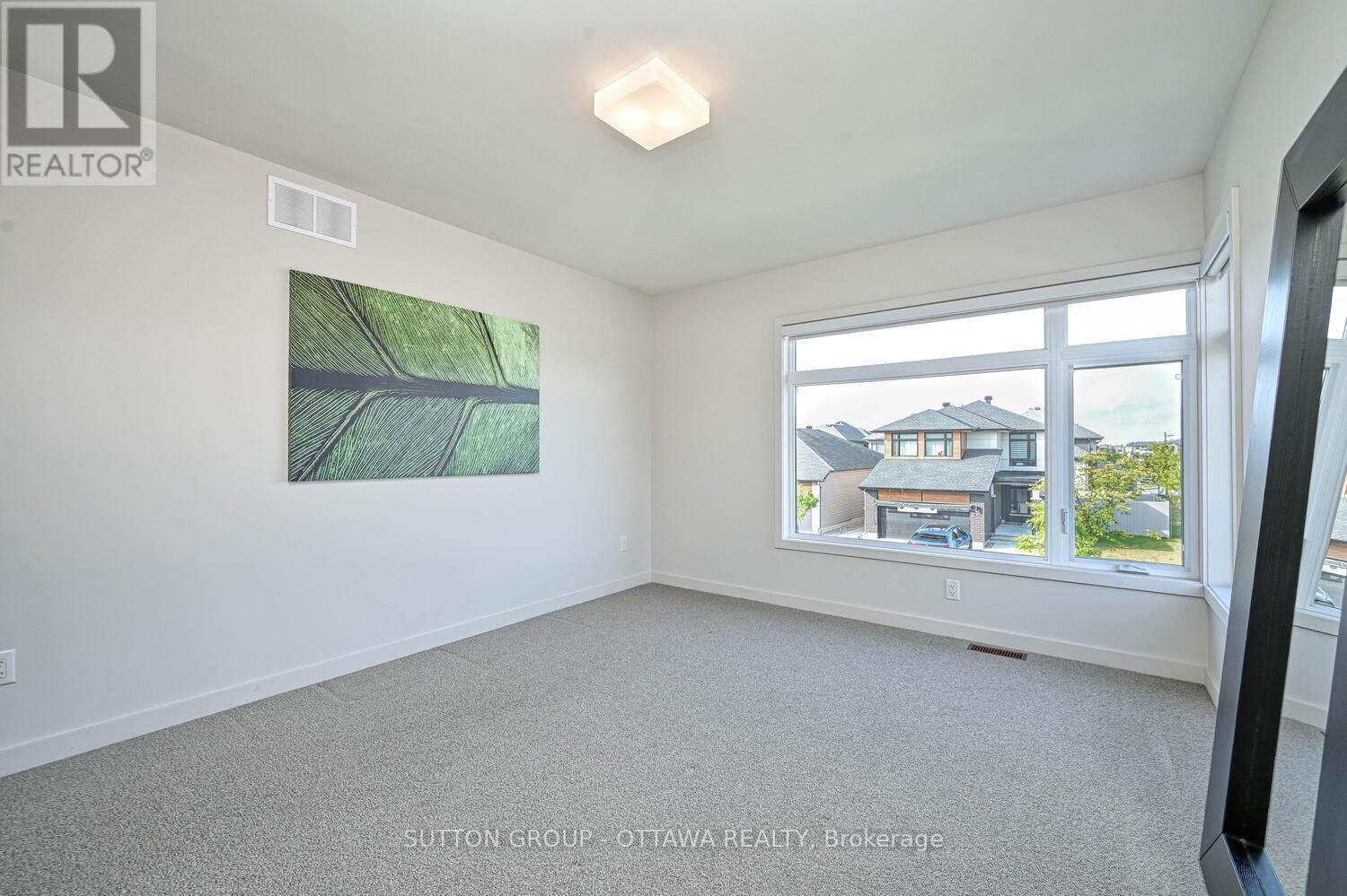 732 Wooler Place, Ottawa, ON - Indoor Photo Showing Other Room