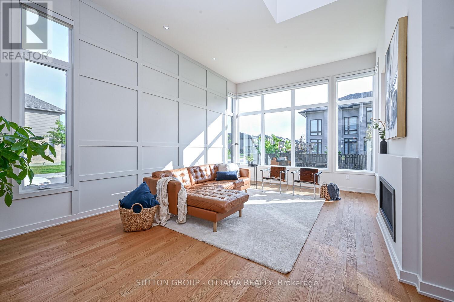 732 Wooler Place, Ottawa, ON - Indoor