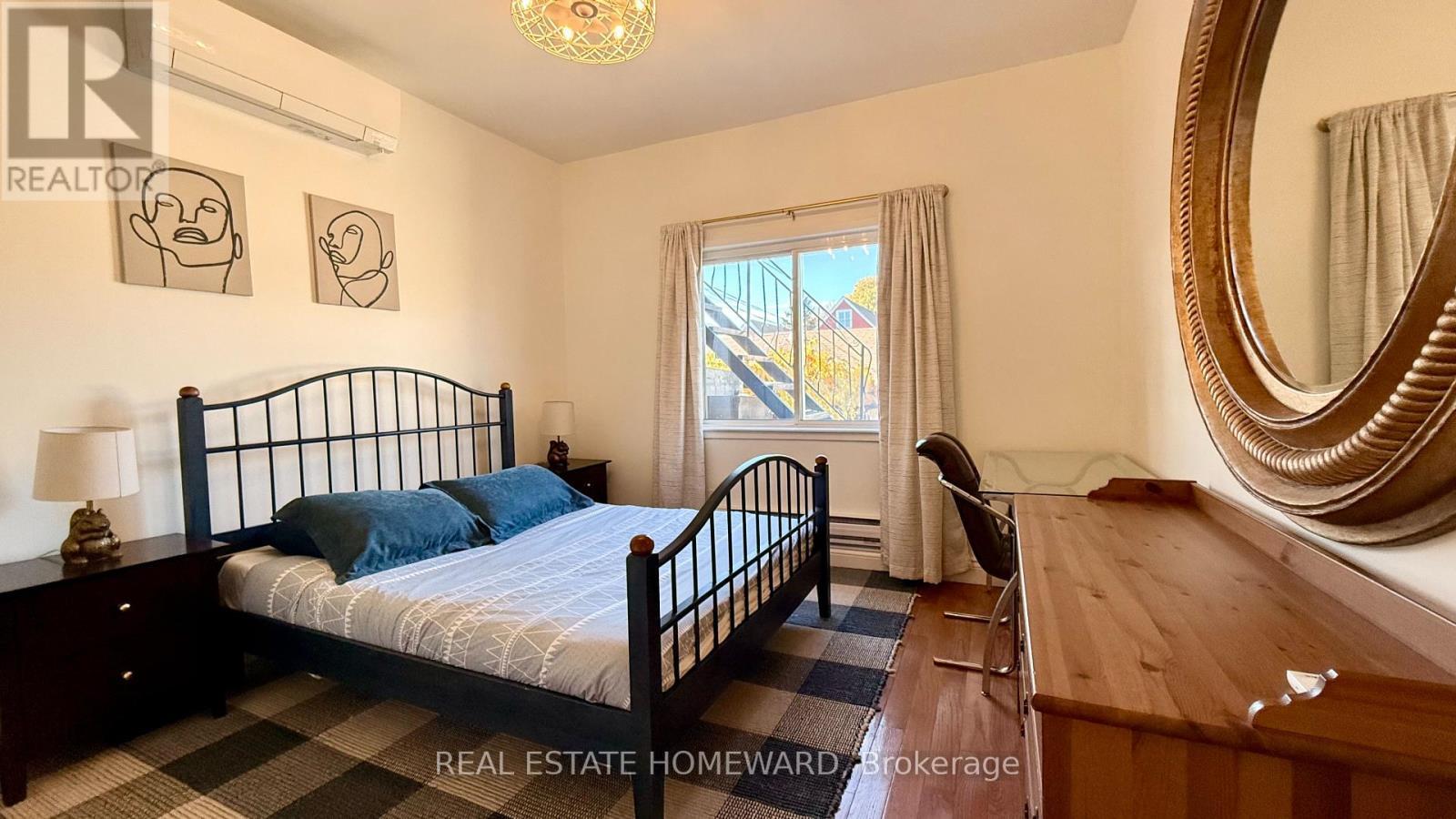 266 Symington Avenue, Toronto, ON - Indoor Photo Showing Bedroom