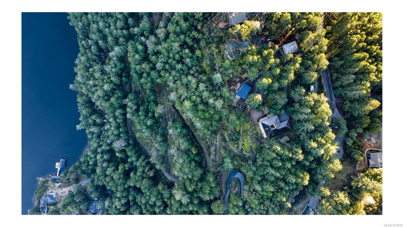 4133 Rocky Mountain Rd, Malahat, BC