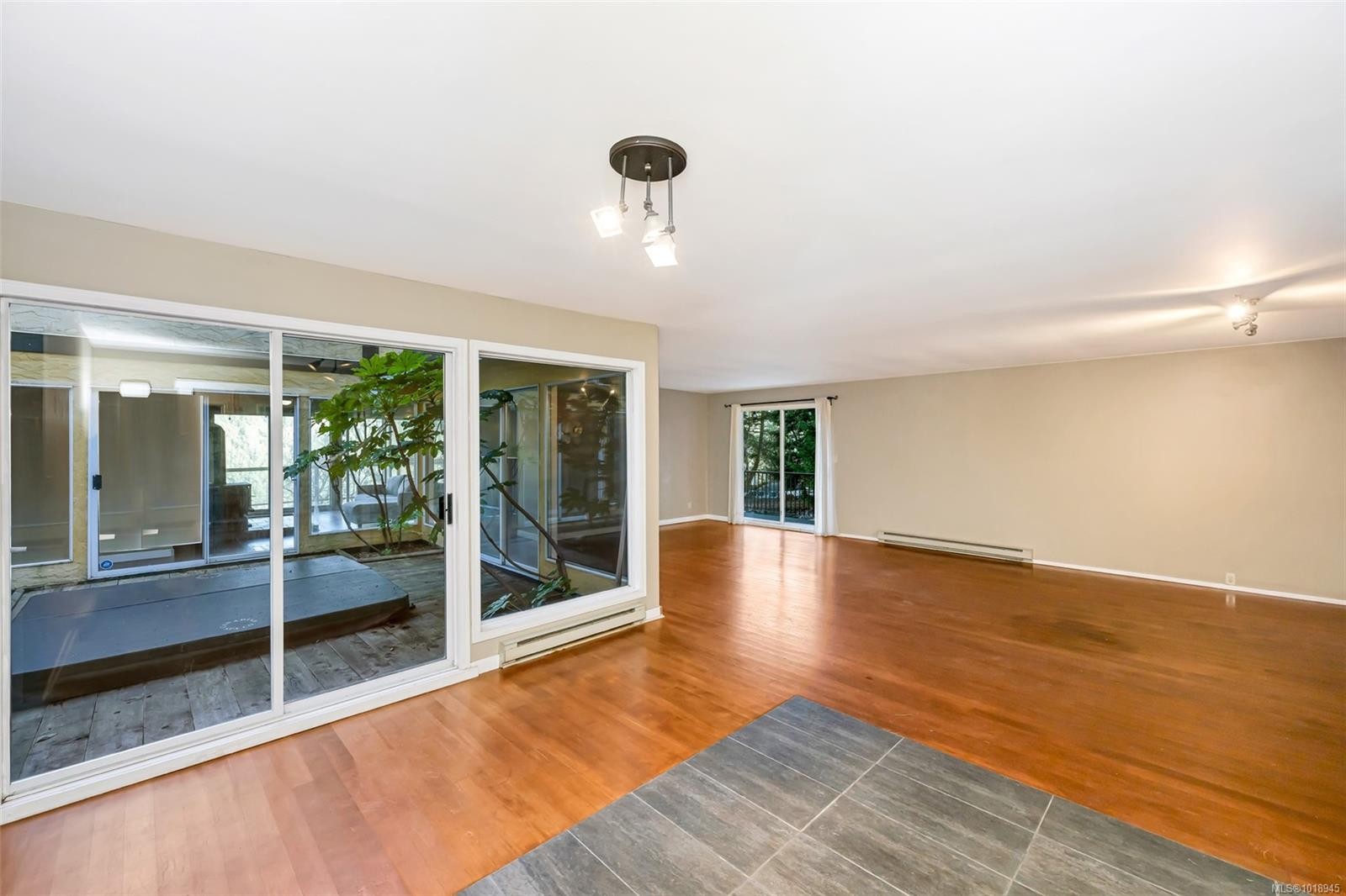 4133 Rocky Mountain Rd, Malahat, BC