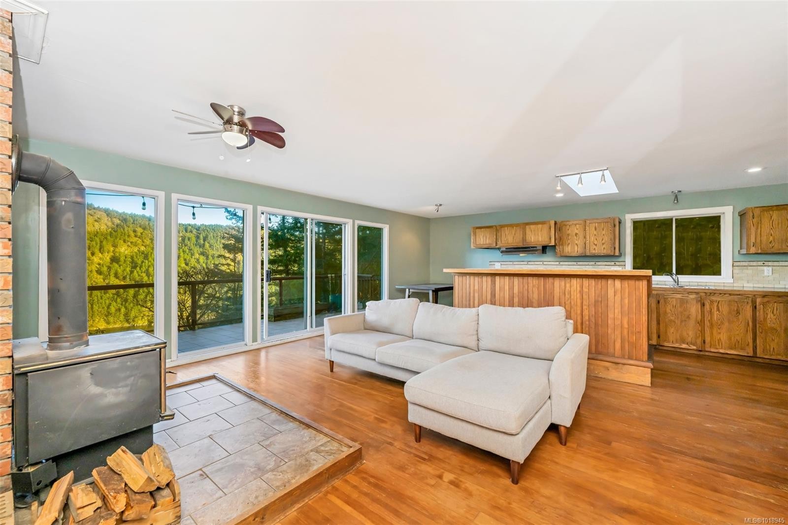 4133 Rocky Mountain Rd, Malahat, BC