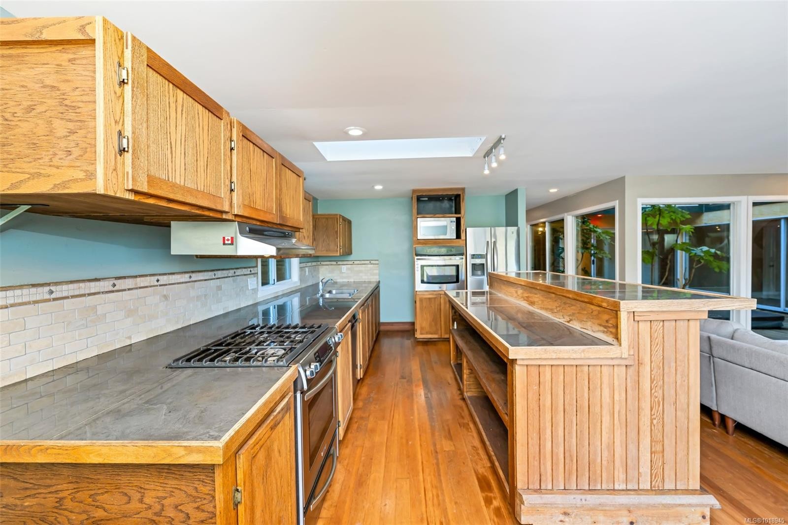 4133 Rocky Mountain Rd, Malahat, BC