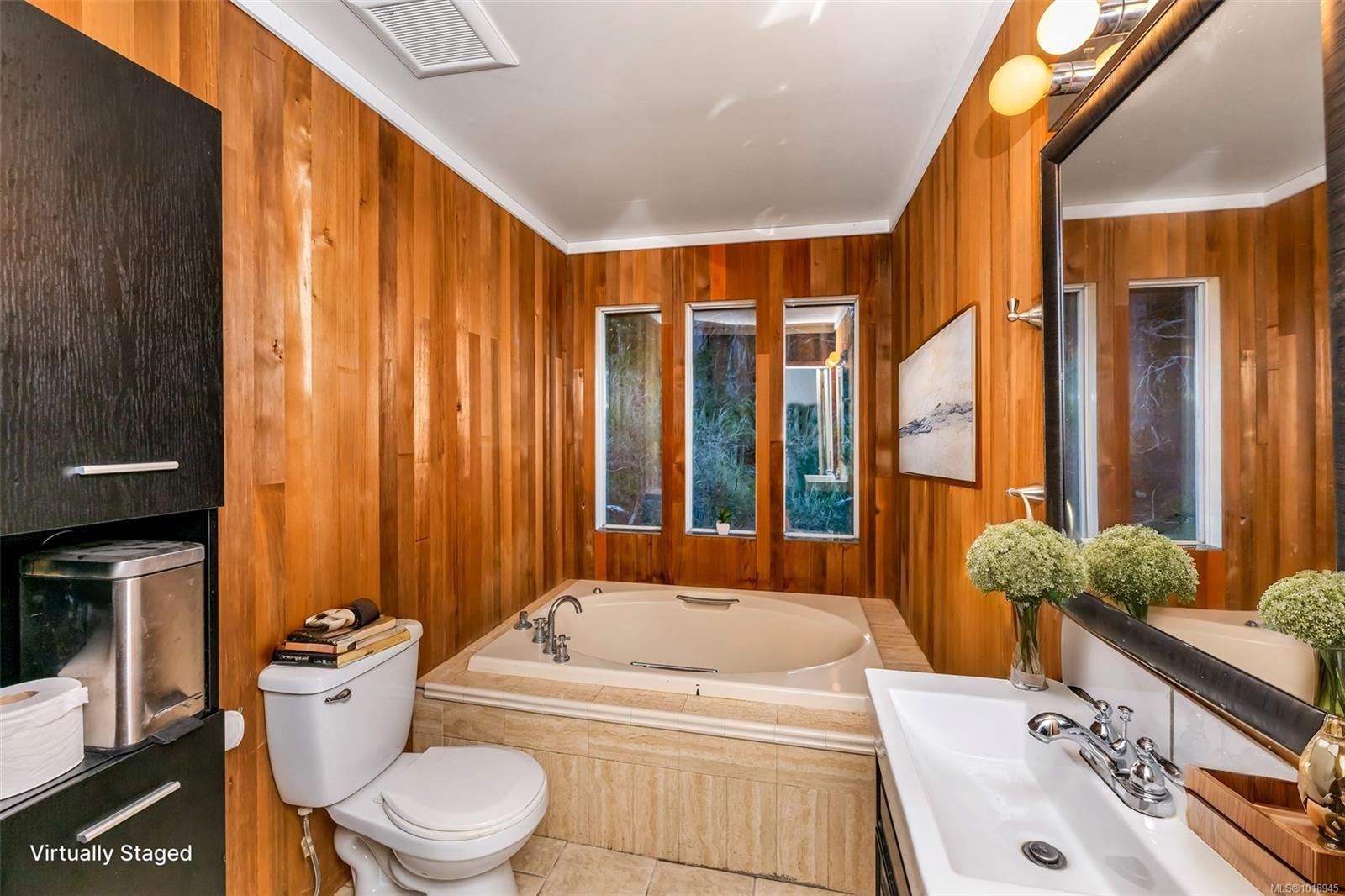 4133 Rocky Mountain Rd, Malahat, BC