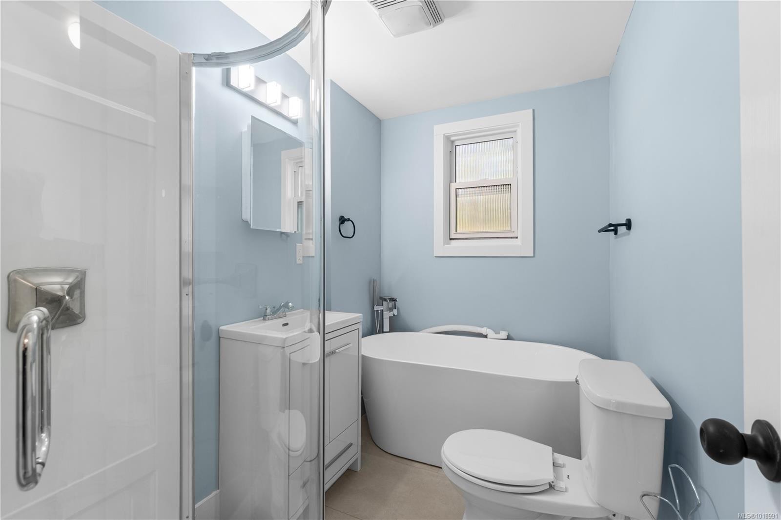 6-3449 Hallberg Rd, Nanaimo, BC