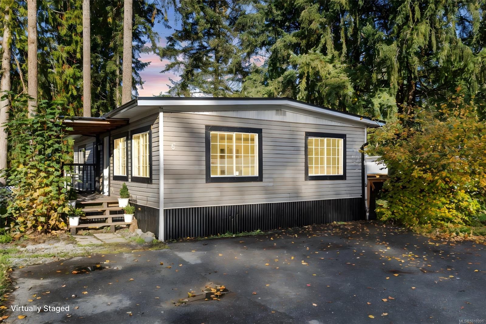 6-3449 Hallberg Rd, Nanaimo, BC