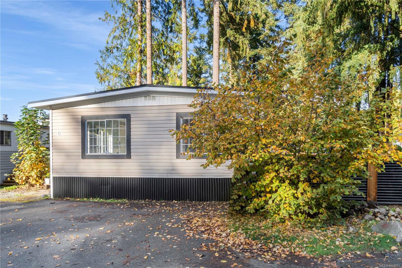 6-3449 Hallberg Rd, Nanaimo, BC